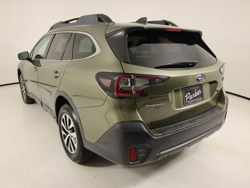 Used 2021 Subaru Outback Premium AWD/4WD image 3