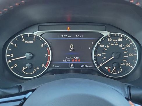 New 2025 Nissan Altima 2.5 SR image 9