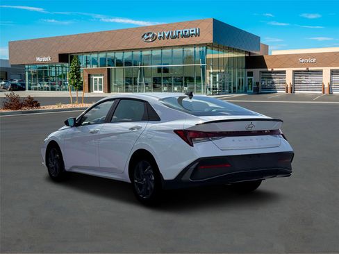 New 2026 Hyundai Elantra Sport FWD image 5