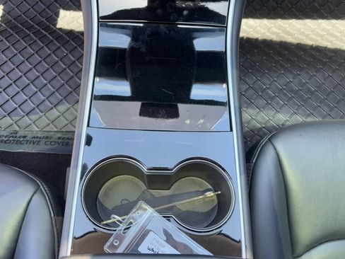 Used 2019 Tesla Model 3 Long Range AWD/4WD image 28