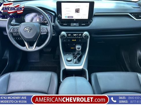 Used 2023 Toyota RAV4 XSE AWD/4WD image 17