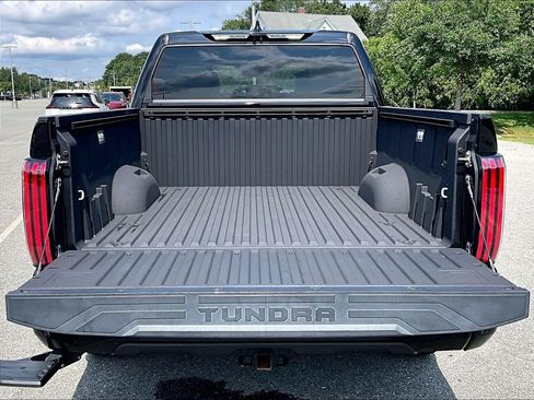 Used 2023 Toyota Tundra Platinum AWD/4WD image 32