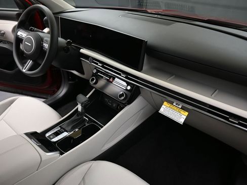 New 2026 Hyundai Tucson SEL image 13