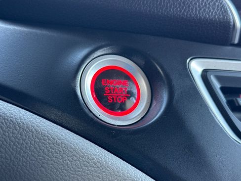 Used 2020 Honda Pilot EX-L image 17