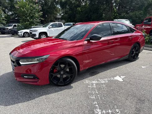 Used 2018 Honda Accord Sport image 3
