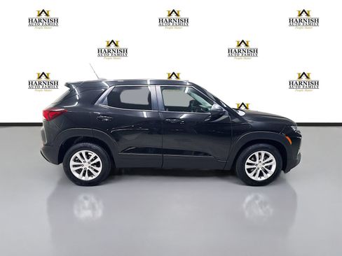 Used 2023 Chevrolet TrailBlazer LS FWD image 4