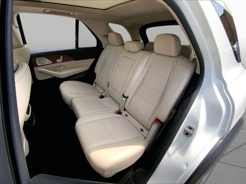 Used 2021 Mercedes-Benz GLE 350 image 19