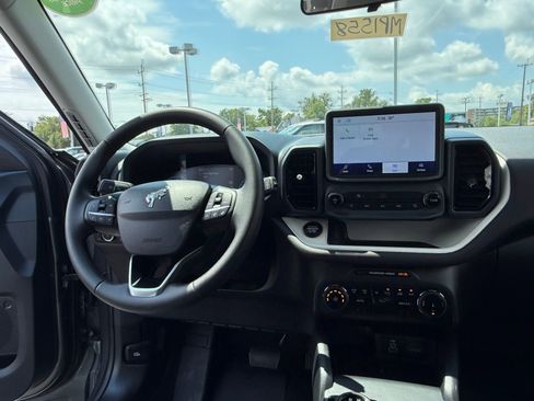 Used 2024 Ford Bronco Sport Heritage w/ Heritage Convenience Package image 22