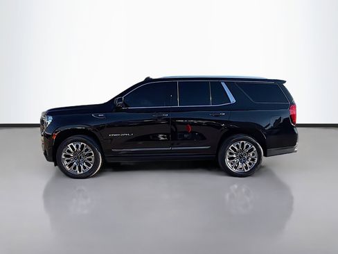 Used 2023 GMC Yukon Denali Ultimate image 2