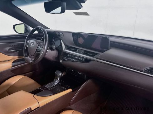 Used 2019 Lexus ES 350 w/ Premium Package FWD image 31
