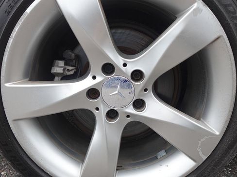 Used 2014 Mercedes-Benz C 250 Sedan image 4