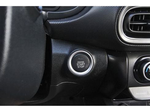 Used 2022 Hyundai Kona Limited w/ Cargo Package FWD image 22