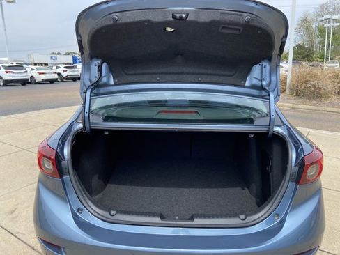 Used 2014 MAZDA MAZDA3 i Touring image 25