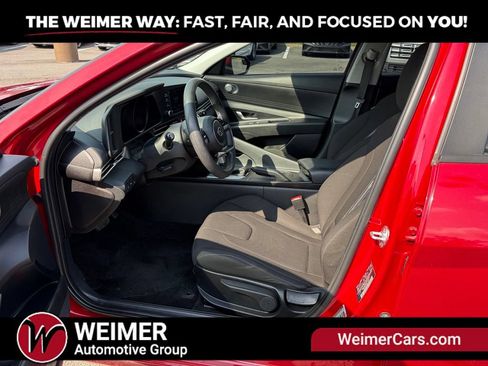 Used 2023 Hyundai Elantra SEL FWD image 22