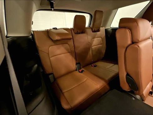 New 2025 Nissan Pathfinder Platinum w/ Lighting Package (N93) image 34