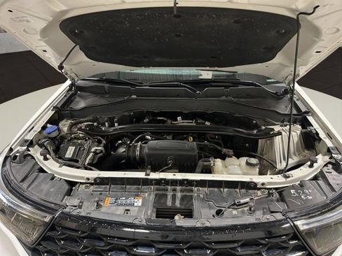 Certified 2022 Ford Explorer ST-Line AWD/4WD image 27
