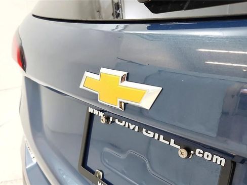 Used 2024 Chevrolet Equinox LT FWD image 28