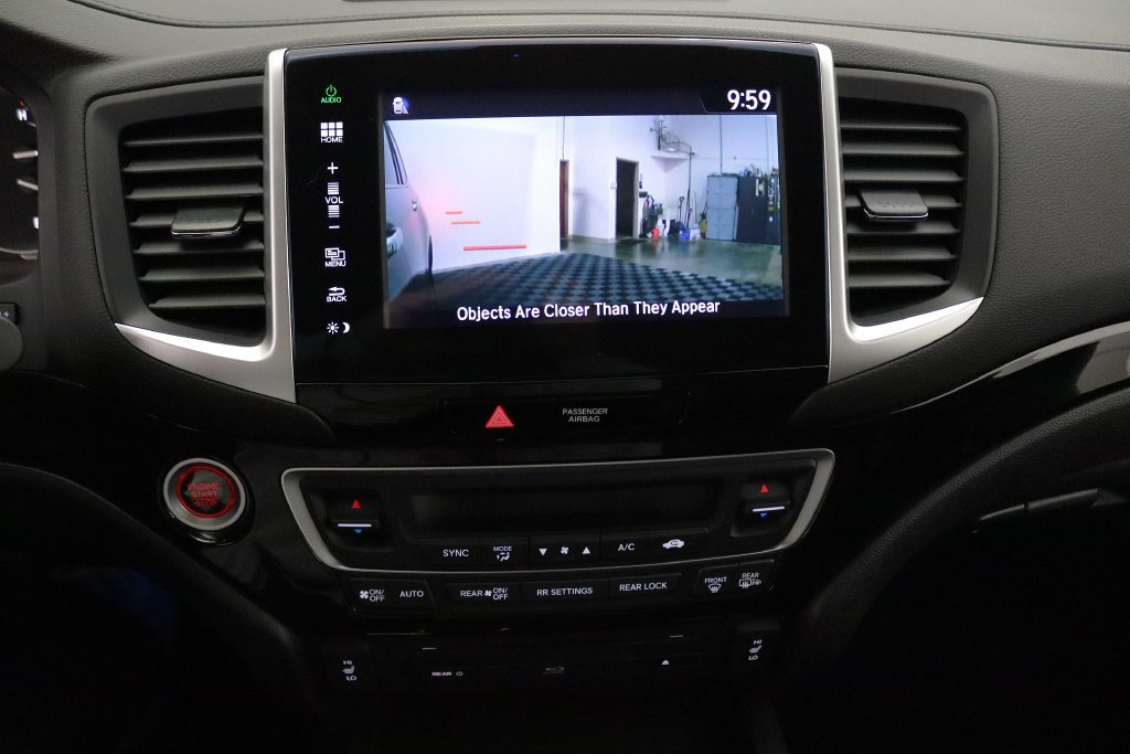 Used 2016 Honda Pilot Touring image 25