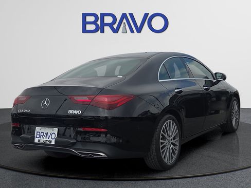 Used 2025 Mercedes-Benz CLA 250 image 4