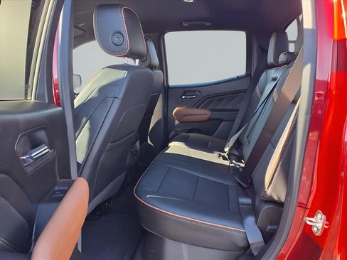 Used 2026 GMC Canyon AT4 w/ AT4 Premium Package image 25