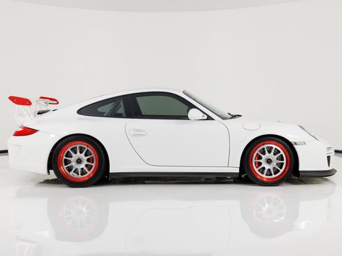 Used 2011 Porsche 911 GT3 RS RWD image 2