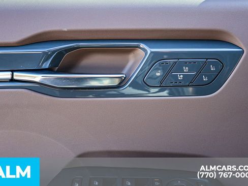 Used 2024 Kia EV9 Land image 55