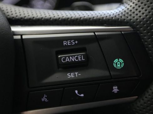 Used 2024 Mitsubishi Outlander SE image 24