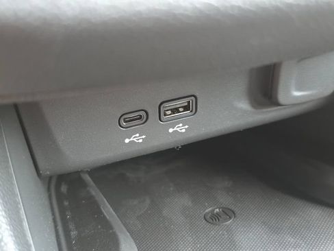 New 2026 Buick Envista Sport Touring w/ Convenience I Package FWD image 26