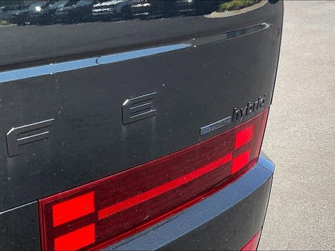 New 2025 Hyundai Santa Fe Calligraphy image 9