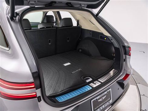 New 2026 Genesis GV70 2.5T Select AWD/4WD image 10