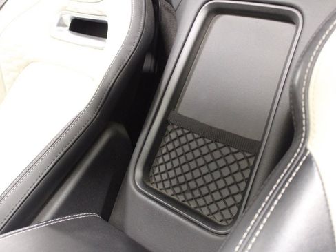 Used 2022 Jaguar F-TYPE R image 26