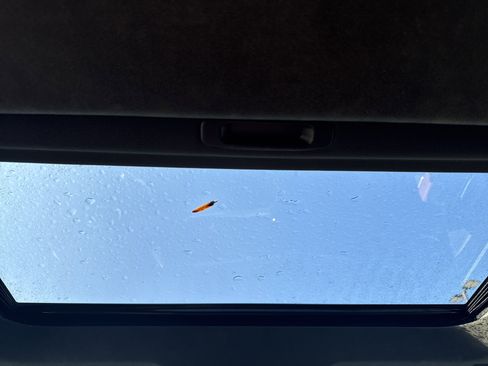 Used 2025 GMC Sierra 2500 Denali Ultimate image 27