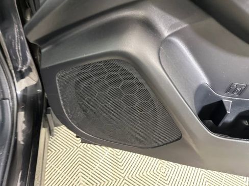 Used 2022 Subaru Ascent Premium w/ Convenience Package image 29