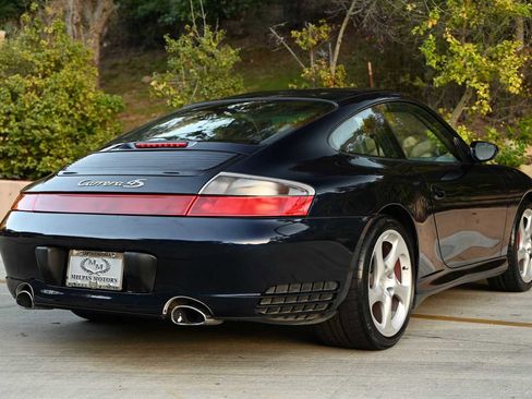 Used 2003 Porsche 911 Carrera 4S image 5