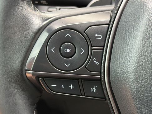 Used 2024 Toyota Camry SE FWD image 16