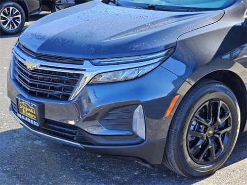 Used 2022 Chevrolet Equinox LT image 6