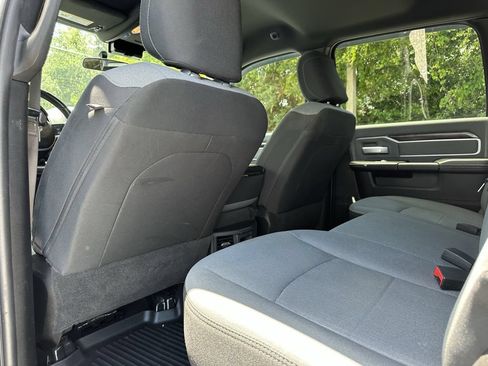 Certified 2022 RAM 2500 Big Horn AWD/4WD image 18