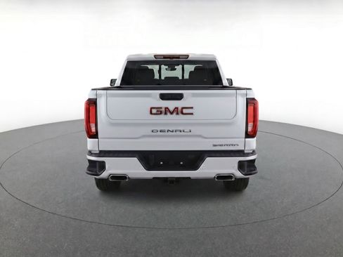 Used 2023 GMC Sierra 1500 Denali AWD/4WD image 4