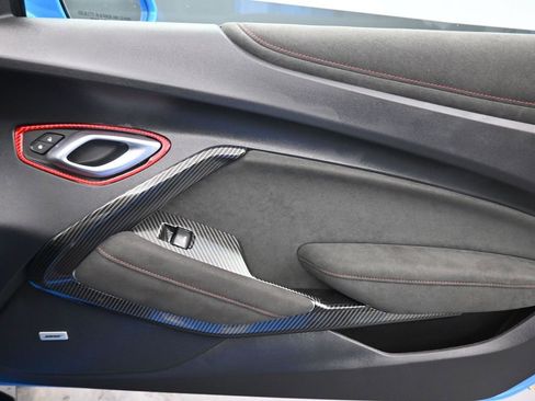 Used 2022 Chevrolet Camaro ZL1 image 35