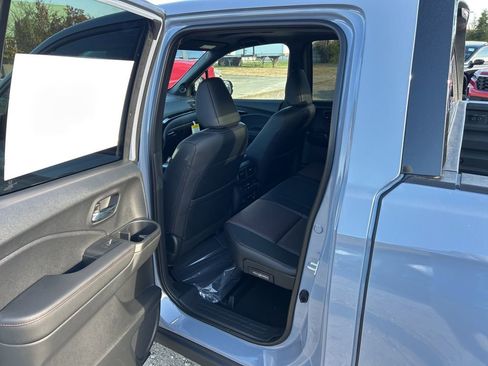 New 2026 Honda Ridgeline Black Edition image 28