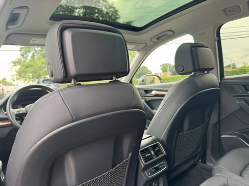 Used 2018 Audi Q5 2.0T Premium Plus AWD/4WD image 40