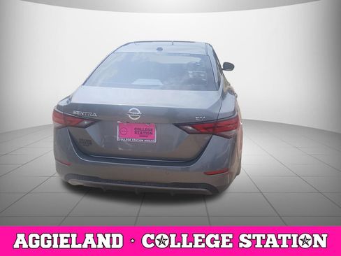 Used 2022 Nissan Sentra SV w/ All-Weather Package FWD image 3