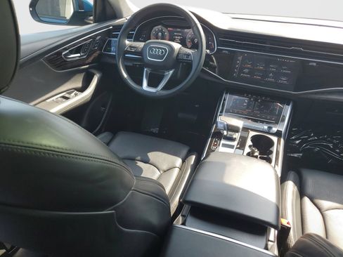 Used 2022 Audi Q8 Prestige AWD/4WD image 11