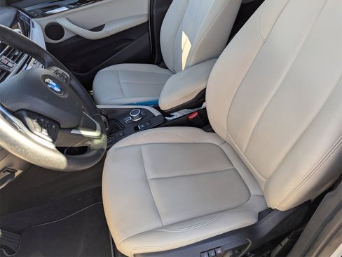 Used 2022 BMW X1 xDrive28i w/ Premium Package image 28