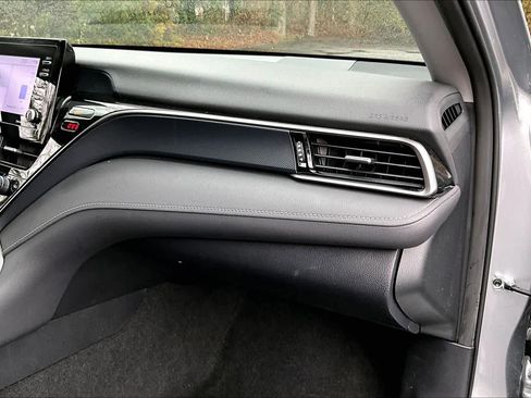 Certified 2023 Toyota Camry SE image 17