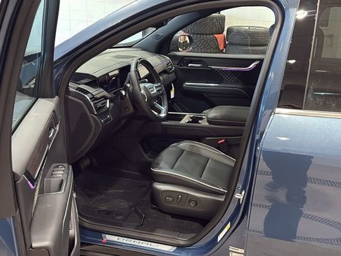 New 2026 GMC Acadia Denali w/ Super Cruise Package image 23