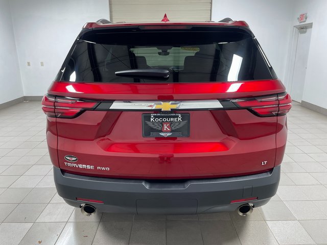 Used 2023 Chevrolet Traverse LT w/ Rear Camera Mirror Package AWD/4WD image 5