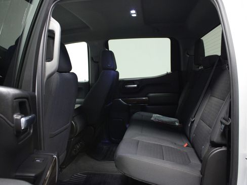 Used 2021 GMC Sierra 1500 SLE image 13