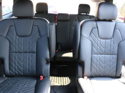 Used 2025 Kia Telluride EX X-Line image 29