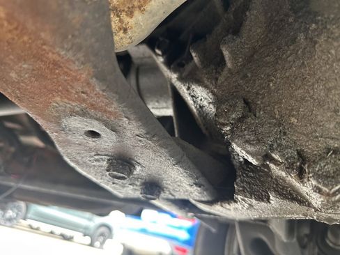 Used 2006 GMC Sierra 3500 SLT w/ Heavy-Duty Power Package image 41